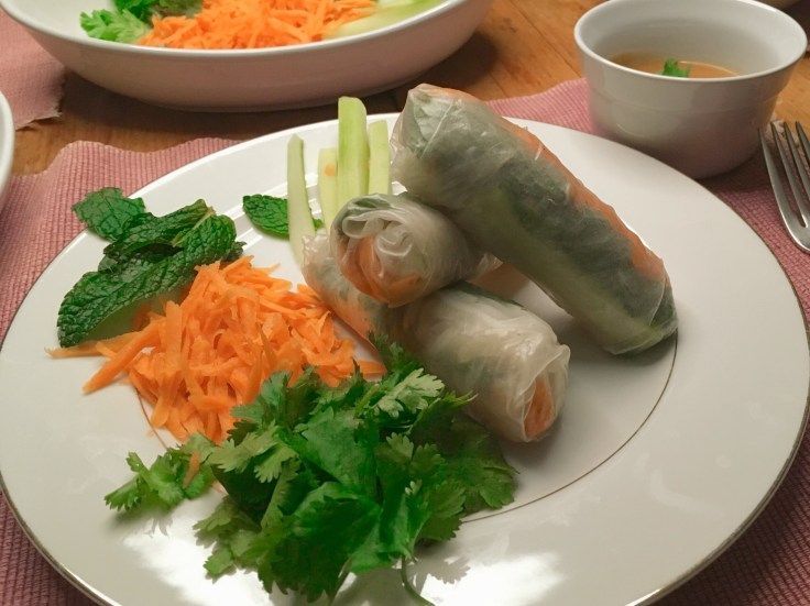Rouleaux du printemps sans gluten, sans œufs, sans produits laitiers et sans fruits de mer/ Gluten free, dairy free, egg free ans seafood free spring rolls